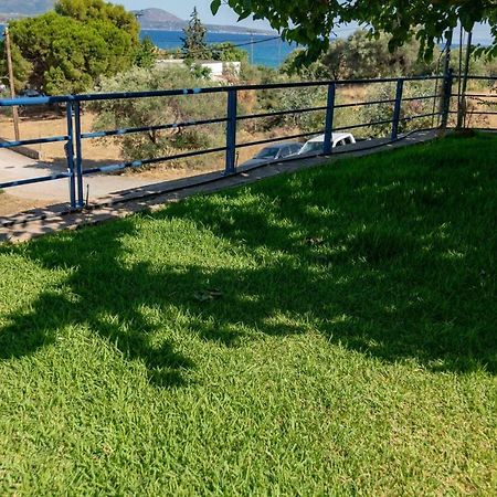Seaview Flat Steps To The Beach Karavostasi  ภายนอก รูปภาพ