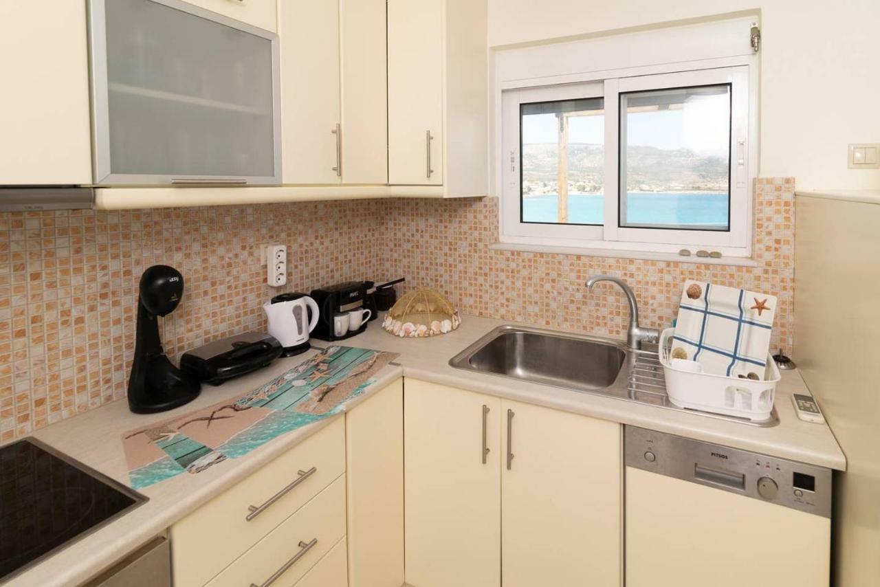 Seaview Flat Steps To The Beach Karavostasi  ภายนอก รูปภาพ